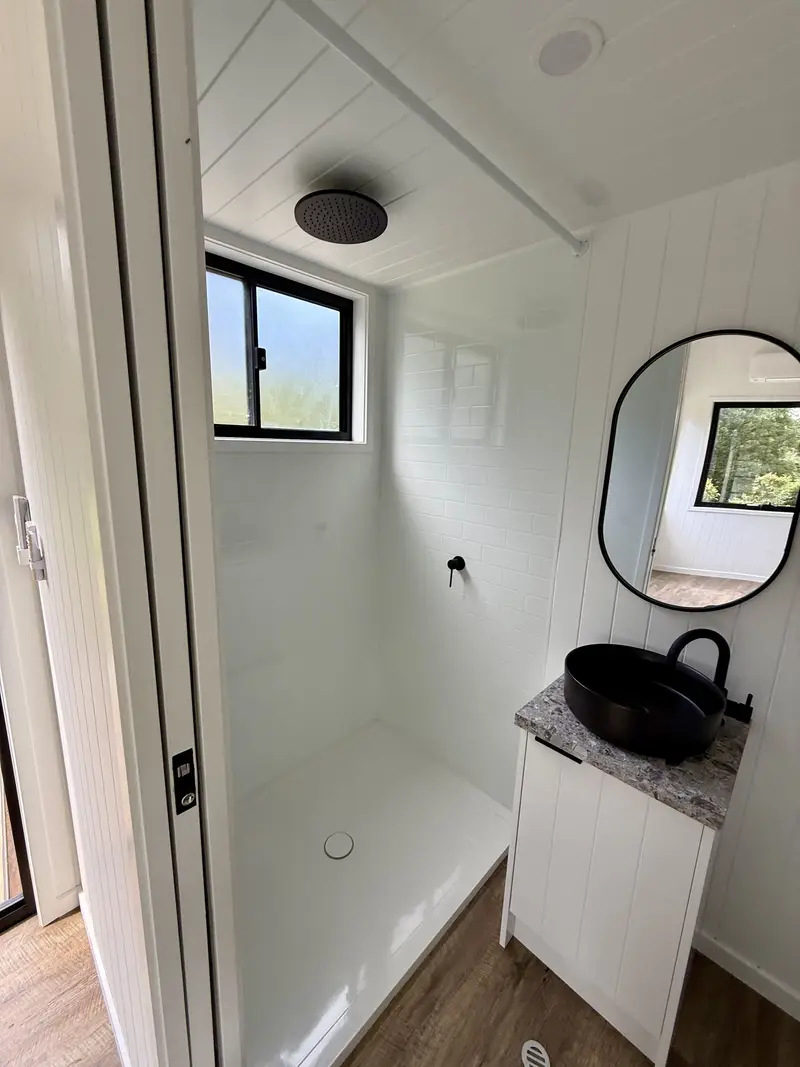 1 bedroom 6m container home - Image 14