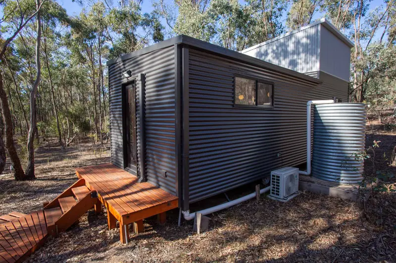 1 bedroom luxury container home 9.5m x 3.2m - Image 15