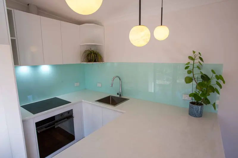 1 bedroom luxury container home 9.5m x 3.2m - Image 5