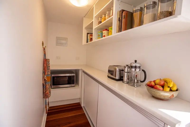 1 bedroom luxury container home 9.5m x 3.2m - Image 8