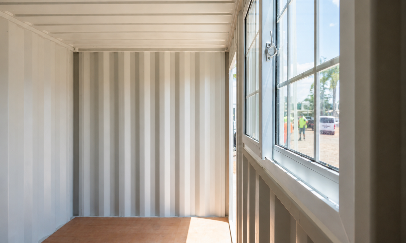 12ft mini shipping container - Image 12