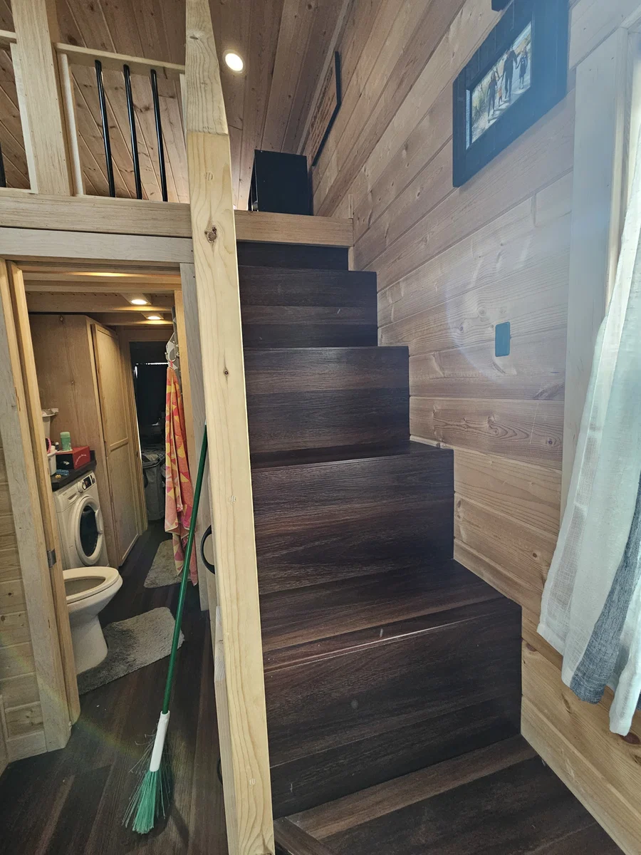 PREOWNED 1 BEDROOM TINY HOUSE - Image 5